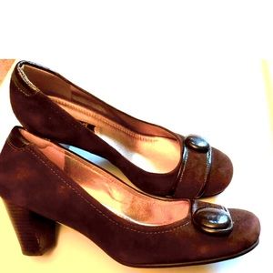 ECCO 39 Brown HANNA suede leather Button Monk Strap 2.5” heels comfort Pumps EUC